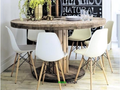 Hút hồn với mẫu ghế cafe Eames tại Morechair