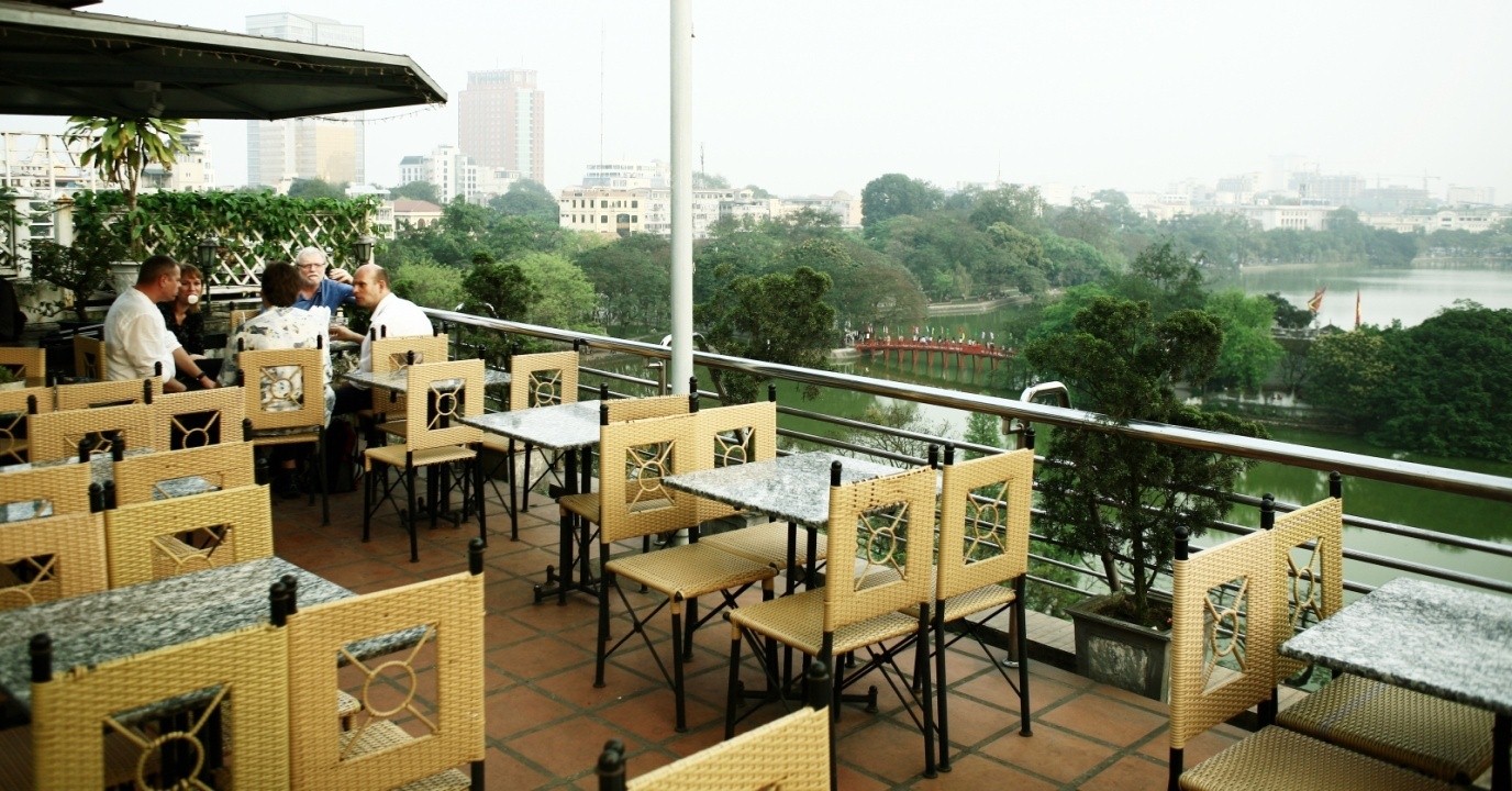 Mẫu không gian quán cafe cac-mau-khong-gian-q...
